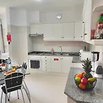 公寓 Ribeira View Em Madeira Com Private Parking 里贝拉布拉瓦