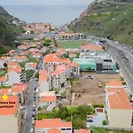 Ribeira View Em Madeira Com Private Parking 公寓