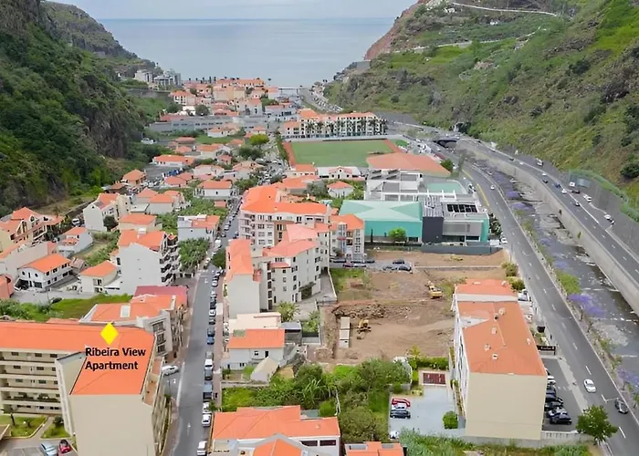 Ribeira View Em Madeira Com Private Parking Apartment