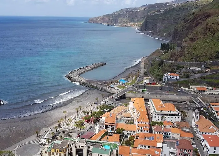 Ribeira View Em Madeira Com Private Parking *